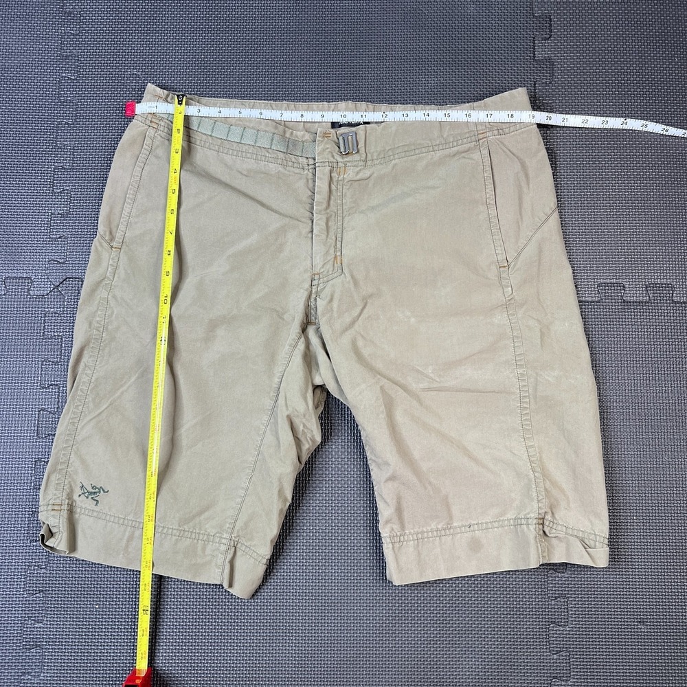 Arc'teryx Men's Relaxed Fit Hiking Shorts Size 36 Khaki Outdoor Climbing Logo - Picture 10 of 16